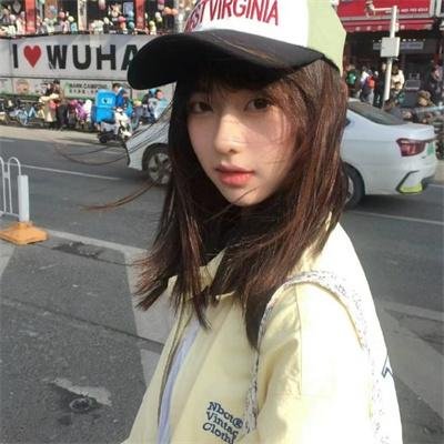 彩色中的黑白